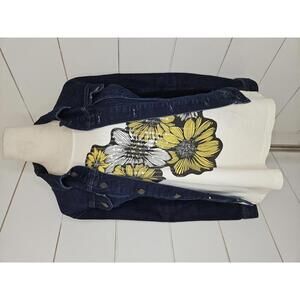 A La Carte large yellow & white floral off white tee shirt with sequins